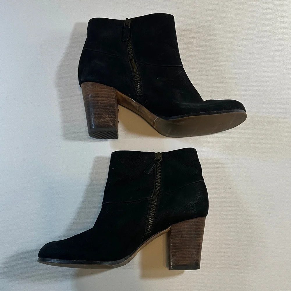 Cole Hann / Nike Air Black Suede Leather Verdi Bootie Size 8